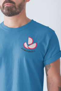 modele-homme-barbu-tshirt-fruit-bleu-fruit-du-dragon-ohmyfruits-tatouage